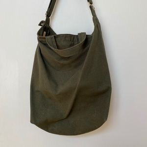 Baggu green bucket back
